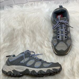 Merrell Castle Rock Waterproof Outdoor Shoes Sz 7
